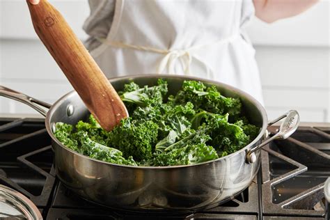 How To Cook Kale Simple And Easy Sautéed Kale Recipe — The Mom 100