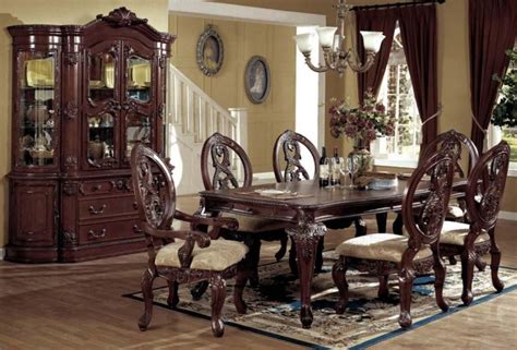 A vintage dining room table, replete with accessories, anchors the arrangement. 10 Beautiful French Country Dining Room Design Ideas