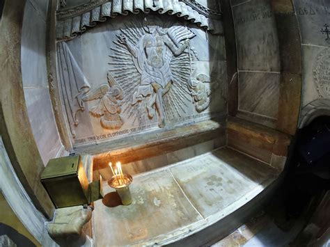 Opening Of Jesus Christs Tomb For First Time In 500 Years Leads To New