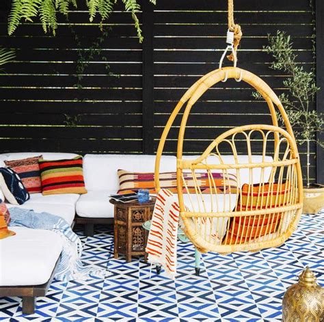 60 Summer Party Ideas And Themes Outdoor Entertaining Tips