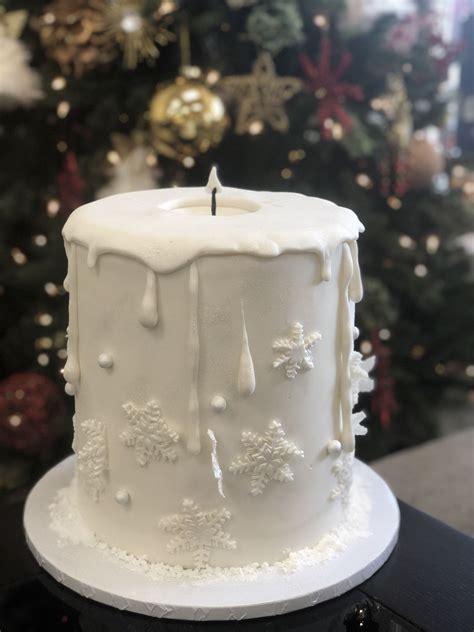 Christmas and cake are inseparable and now eating cake on christmas is mandatory be that you are catholic or not. Recipes Decorating Videos Chocolate Easy Wedding Ideas ...