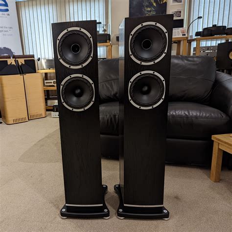 Fyne Audio F501 Loudspeakers Black Oak Preowned Audio Emotion