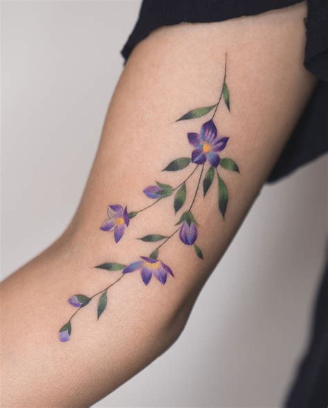 Figure of the women body has many gorgeous curves and veiled areas that can be heightened by tattooing a. 30 Crazy-Good Tattoos for Women - TattooBlend