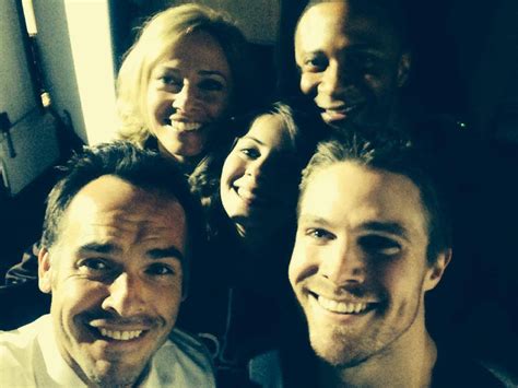 Arrow The Cast And Crews Behind The Scenes Photos From The Season Finale