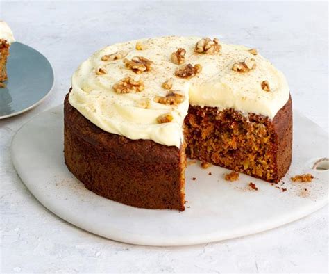 Low Sugar Gluten Free Carrot Cake With Cream Cheese Frosting