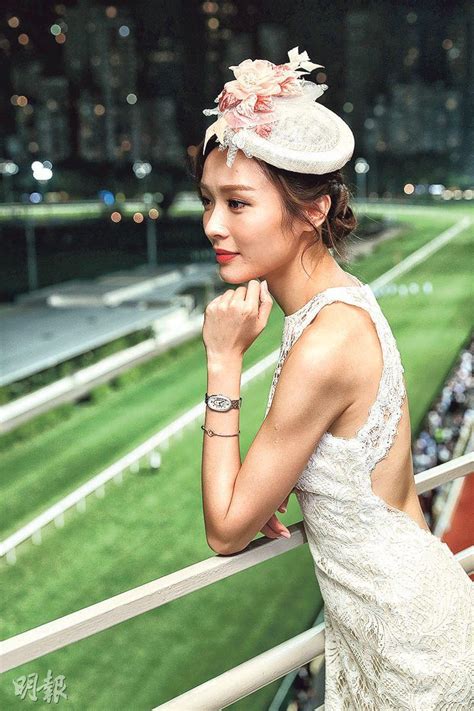 May 18, 2021 · 視后李佳芯（ali）跟陳炳銓拍拖6年，自去年底開始傳出二人生變，李佳芯並搬離愛巢到紅磡居住，至今年3月，ali宣傳劇集回應跟男友陳炳銓的關係時，暗示已變回朋友關係。而回復單身的ali，就傳獲城中一名富 李佳芯封視后望工作增 - 20171027 - 娛樂 - 每日明報 - 明報新聞網