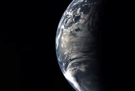 Rotating Earth Gif Gif Animation Formats File Types Different Earth