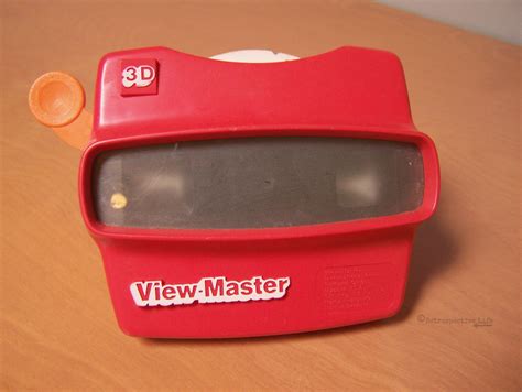 Vintage Gaf 3d View Master Toy Red 3 D View Master With Reel Included