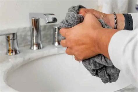 How To Wash Cashmere Sweater Hand And Machine