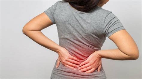 Banyak yang menyebabkan rasa nyeri di dada bisa pengaruh dari masuk angin ,kena angin jahat, kena udara lembab, salah nafas, salah gerak, terkena benturan. Penyebab Sakit Punggung Sebelah Kiri | Seputarherbal