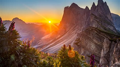 3840x2160 Sunrise At The Dolomites Italy 4k Hd 4k Wallpapersimagesbackgroundsphotos And Pictures