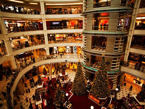 Mid valley mega mall is the biggest mall in malaysia. 5 Ways To Enhance Malaysia's Future In The Global Tourism ...