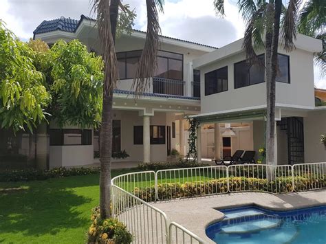 Alquiler de temporada, esta vivienda está disponible desde mediados de octubre de 2020 hasta junio de 2021 boni. Alquiler Casa Laguna Club Via a La Costa, Guayas - Plusvalia