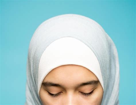 Three Muslim Women Forced To Remove Hijabs For Mug Shots Snag 180g Payout From City New York