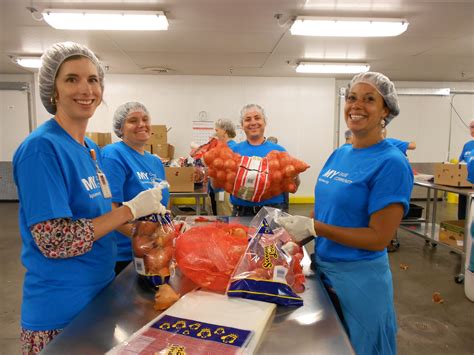 Volunteer — Clark County Food Bank