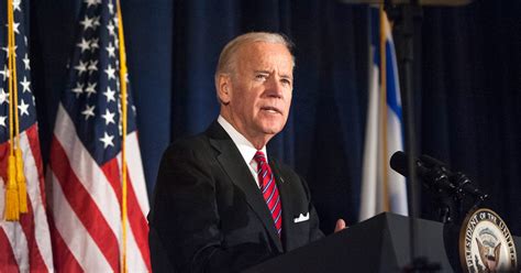 Husband to @drbiden, proud father and grandfather. Vice President Joe Biden Rape Culture & Men's Role