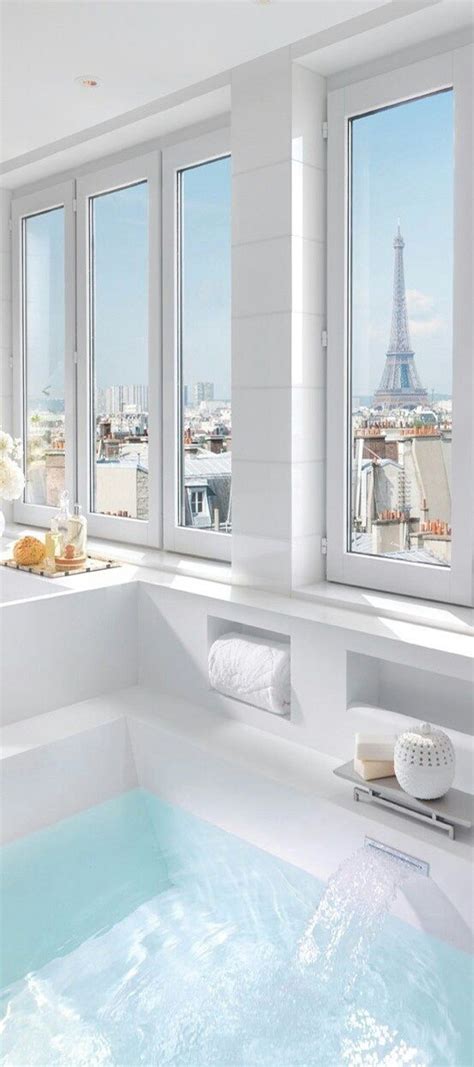 Here are a few tips and ideas to help you turn your bathroom into a warm and romantic retreat with all the elegance that decorating in the parisian style brings. Paris, Eiffel Tower View Rooms | My Decorative