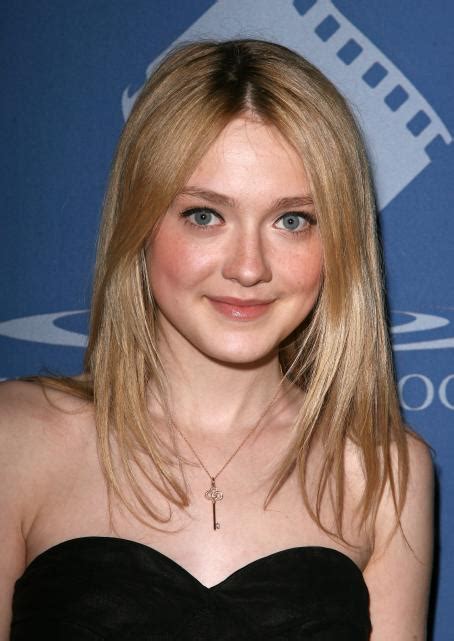 Dakota Fanning 46 Annual Cinema Audio Society Awards In Los Angeles