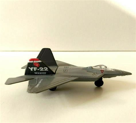 Yf 22 N22yf Lightning Fighter Plane Us Air Force Small Series Die Cast