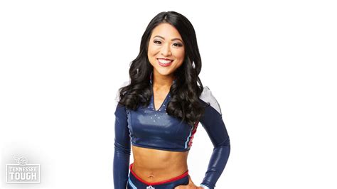 Titans Cheerleader Spotlight Mari
