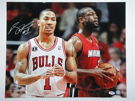 Derrick Rose Autographed Signed PSA DNA Certified X Photograph Autograph Chicago Bulls At