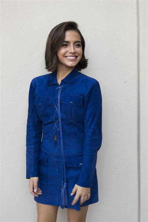 Isabela Moner Casual Style Outfits Girl Outfits Fashion Outfits