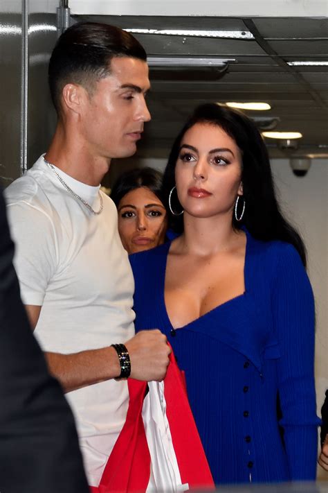 Georgina Y Cristiano Ronaldo Derroche De Luces Y Lujo En La Decoración