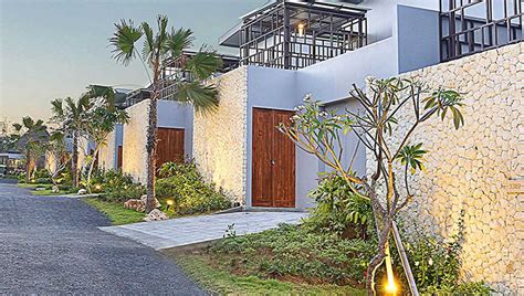 Switch on your headlights to see the magic. 10 Inspirasi Desain Carport Rumah Minimalis Yang Elegan ...