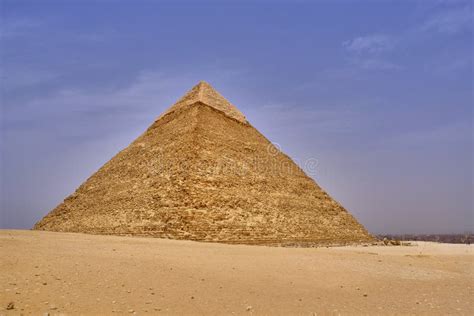 The Pyramid Of Khafre Pyramid Of Chephren Stock Image Image Of