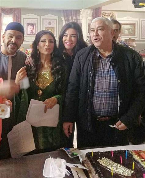 تابع محمد عقل وكيل وزارة التربية والتعليم بجنوب سيناء، اليوم الخميس، مركز توزيع الأسئلة بمدرسة سعد زغلول الابتدائية التابع لإدارة رأس سدر التعليمية بالصور| لقاء سويدان تحتفل مع فريق البيت الكبير ببداية 2018 ...