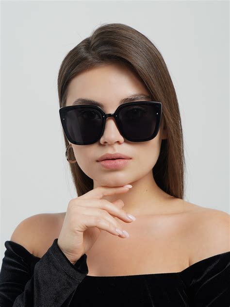 Большие солнцезащитные очки с uf защитой Женские Стильные Кошачий глаз за 1040 ₽ купить в