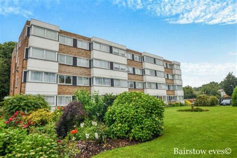 2 Bedroom Flat For Sale In Queenswood Gardens Wanstead E11 E11