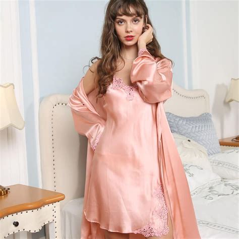 19 Momme Silk Nightgown Robe Set With Flower Trimming Silk Nightwear