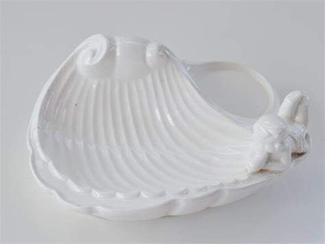 Vintage Soap Dish Trinket Dish Enesco White Ceramic Seashell