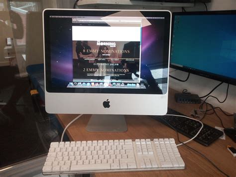 Apple Imac 20 Inch 2009 Core2duo 266ghz 320gb Hdd Snow Leopard 106