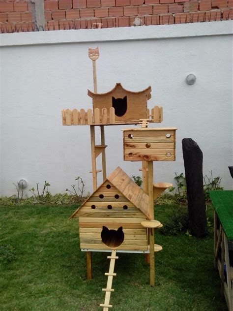 Nido corrugado gato carton casa para mascotas torre condomi. Casa Para Gatos Y Parque Para Gatos - Bs. 44.500,00 en ...