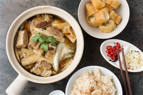 'bak kut teh' is an amazing broth based dish using pork and multiple chinese herbs. Malaysian Bak Kut Teh Herbal Soup | Asian Inspirations