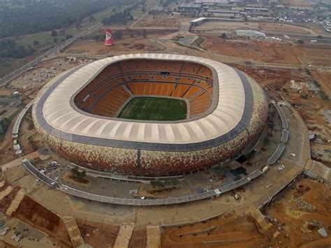 Top 10 Beautiful Stadiums In The World Legitng