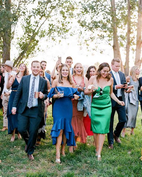 15 Wedding Guest Dos And Donts Martha Stewart Weddings