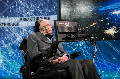 Stephen Hawking Le Scientifique Le Plus Connu De La Plan Te Est D C D