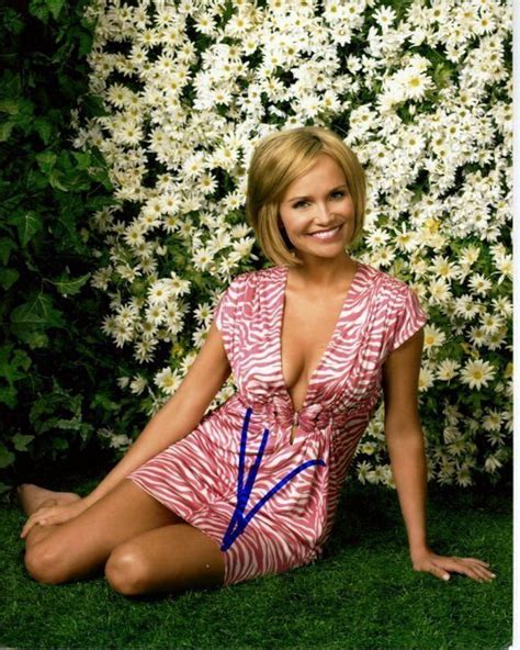 Kristin Chenoweth Signed Autographed 8x10 Pushing Daisies Olive Snook