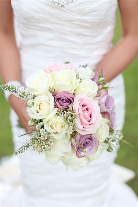 Bouquets Rock My Wedding Uk Wedding Planning And Directory Lilac