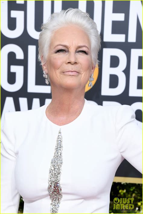 Jamie Lee Curtis Looks Wonderful In White At Golden Globes 2019 Photo