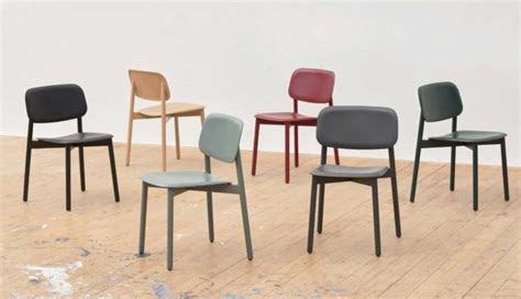 46 cm x profondeur : Chaise scandinave : 17 modèles en bois pour salle à manger