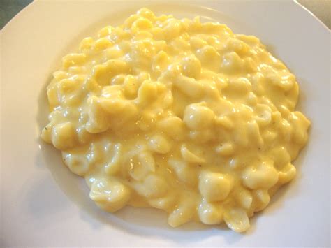A Busy Moms Slow Cooker Adventures Creamy Velveeta Shells And Cheese