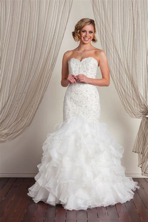 The mermaid lace wedding dress was gorgeous and delivered very promptly. 20 of the best mermaid wedding dresses • Wedding Ideas ...