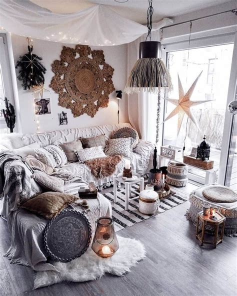 33 Stunning Bohemian Living Room Decor Ideas In 2020 Bohemian Living