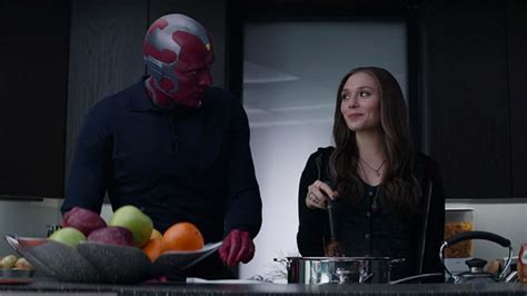 Scarlet Witch dizisine Captain Marvel cephesinden destek - LOG