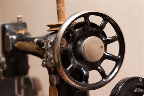 old singer sewing machine wheels