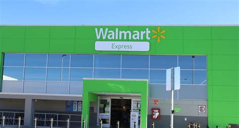 Inauguran Primera Tienda De Walmart Express En México
